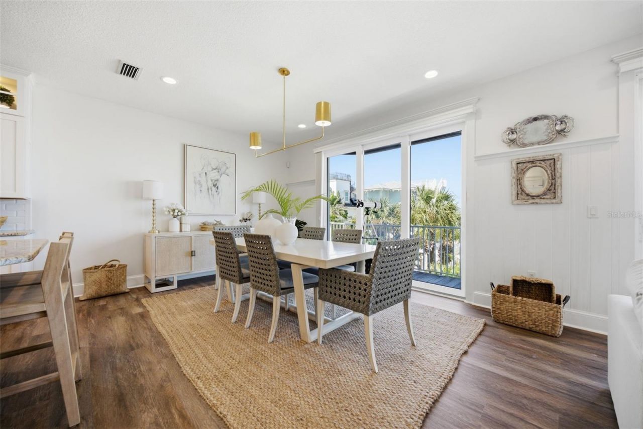 3014 Avenue E, Holmes Beach, FL 34217 Photo