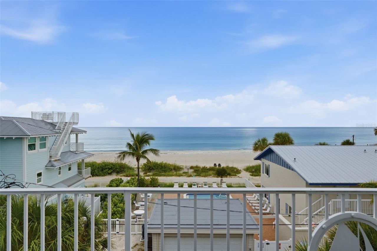 3014 Avenue E, Holmes Beach, FL 34217 Photo