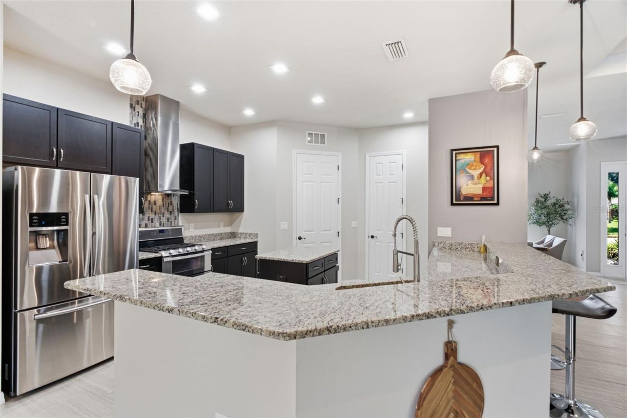 807 Alandra Lane, Ruskin, FL 33573 Photo