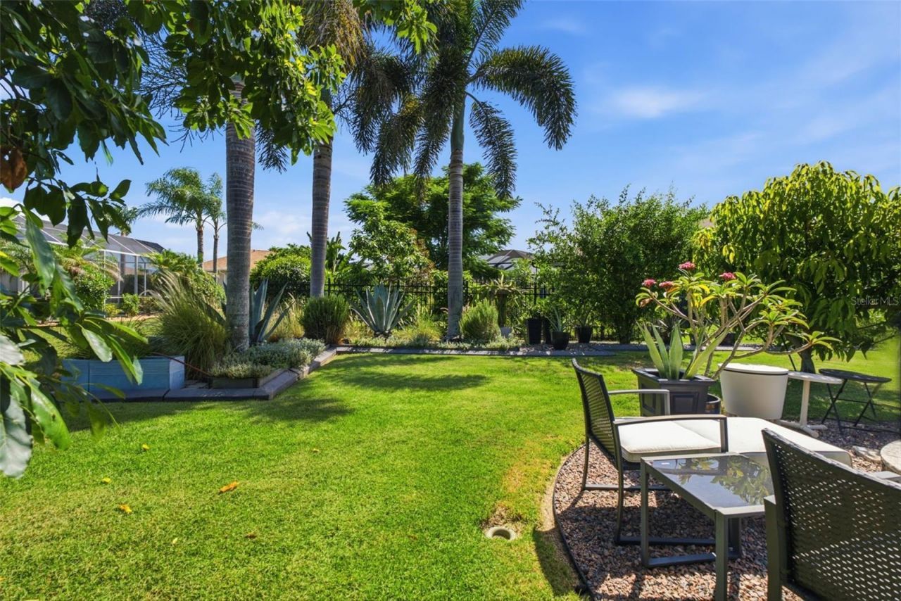 807 Alandra Lane, Ruskin, FL 33573 Photo