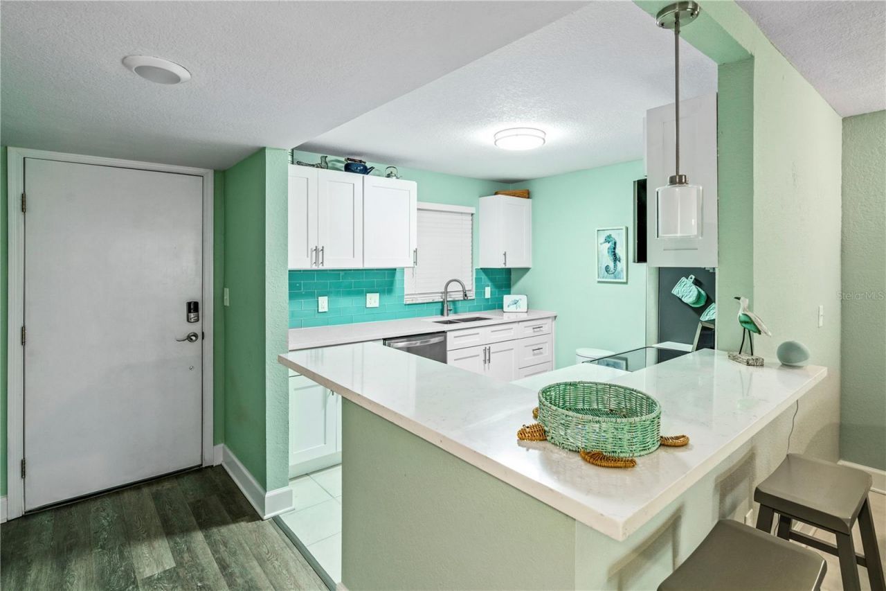17035 Gulf Boulevard, Unit 108, North Redington Beach, FL 33708 Photo