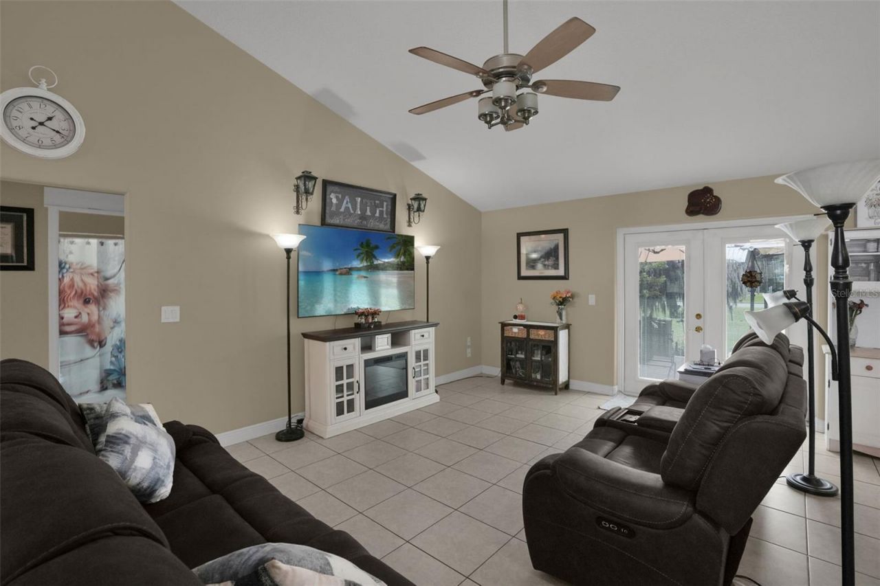 100 Mather Smith Drive , Oakland, FL 34760 Photo
