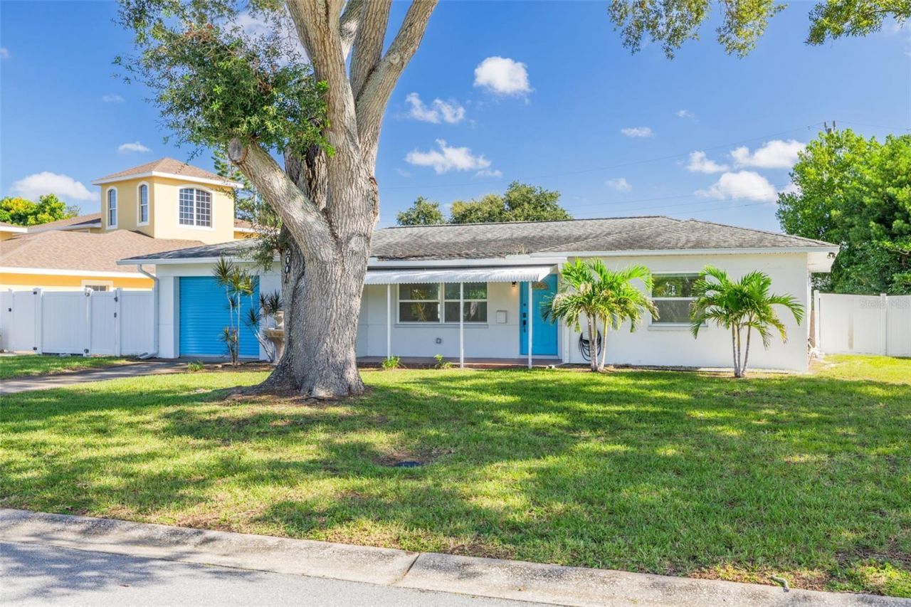 2001 41st Street N, Saint Petersburg, FL 33713 Photo