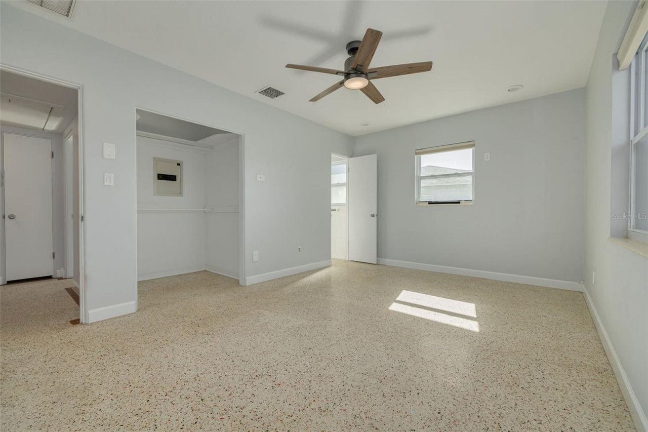 2001 41st Street N, Saint Petersburg, FL 33713 Photo