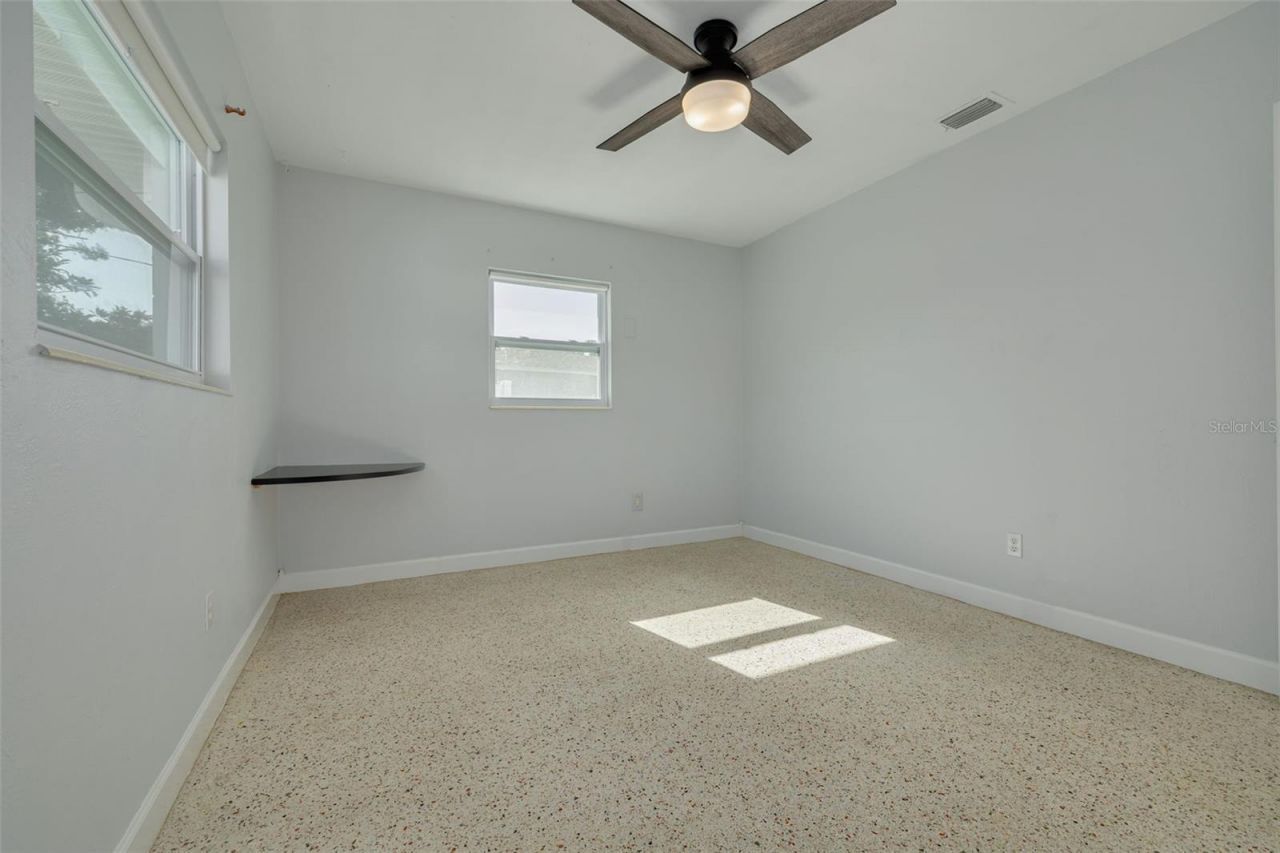 2001 41st Street N, Saint Petersburg, FL 33713 Photo