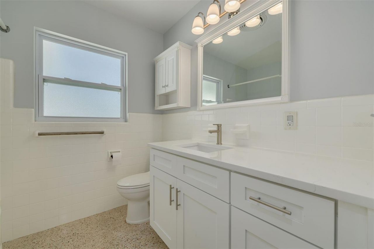 2001 41st Street N, Saint Petersburg, FL 33713 Photo