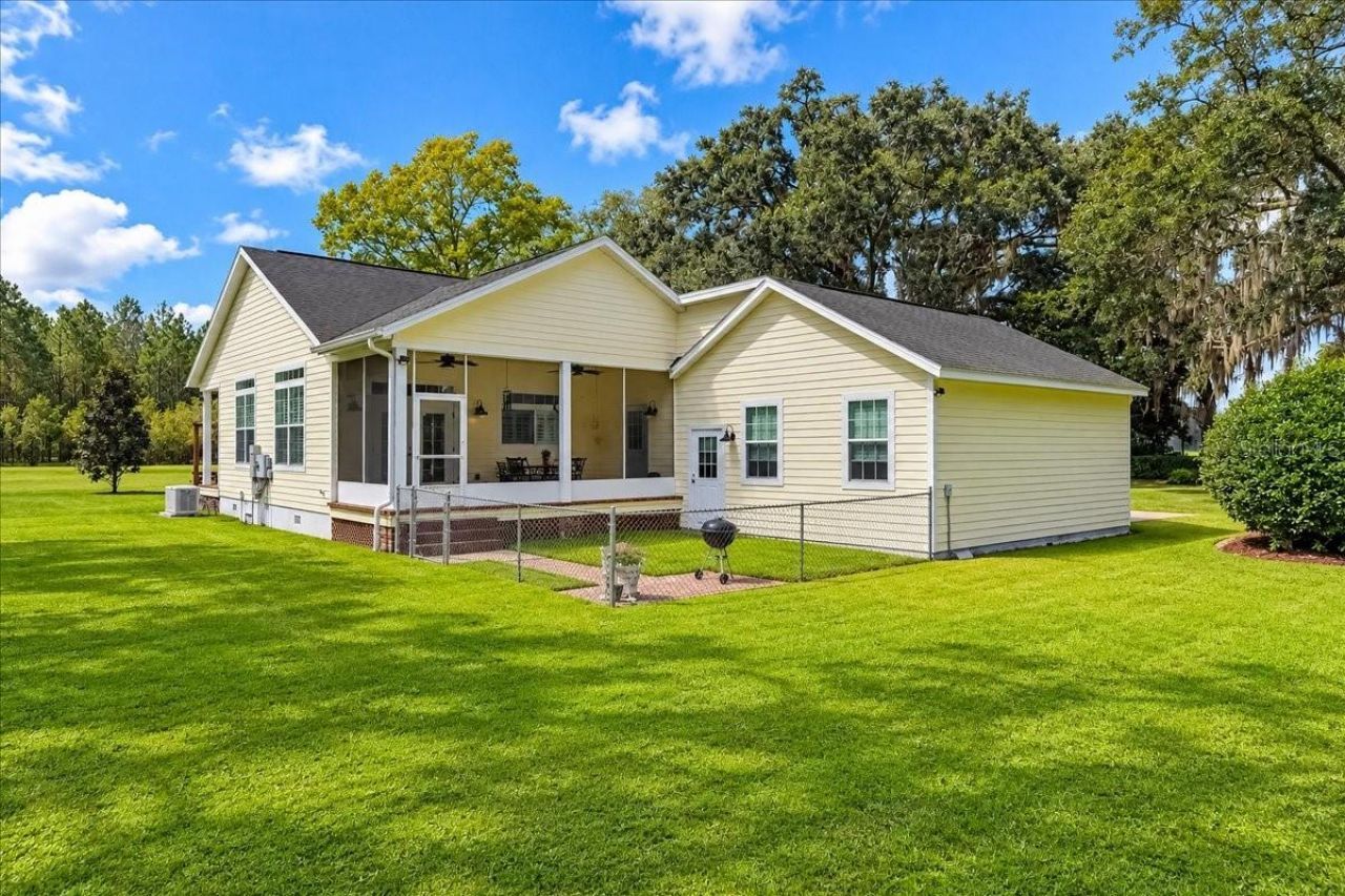 2451 NE 120th Street , Chiefland, FL 32626 Photo