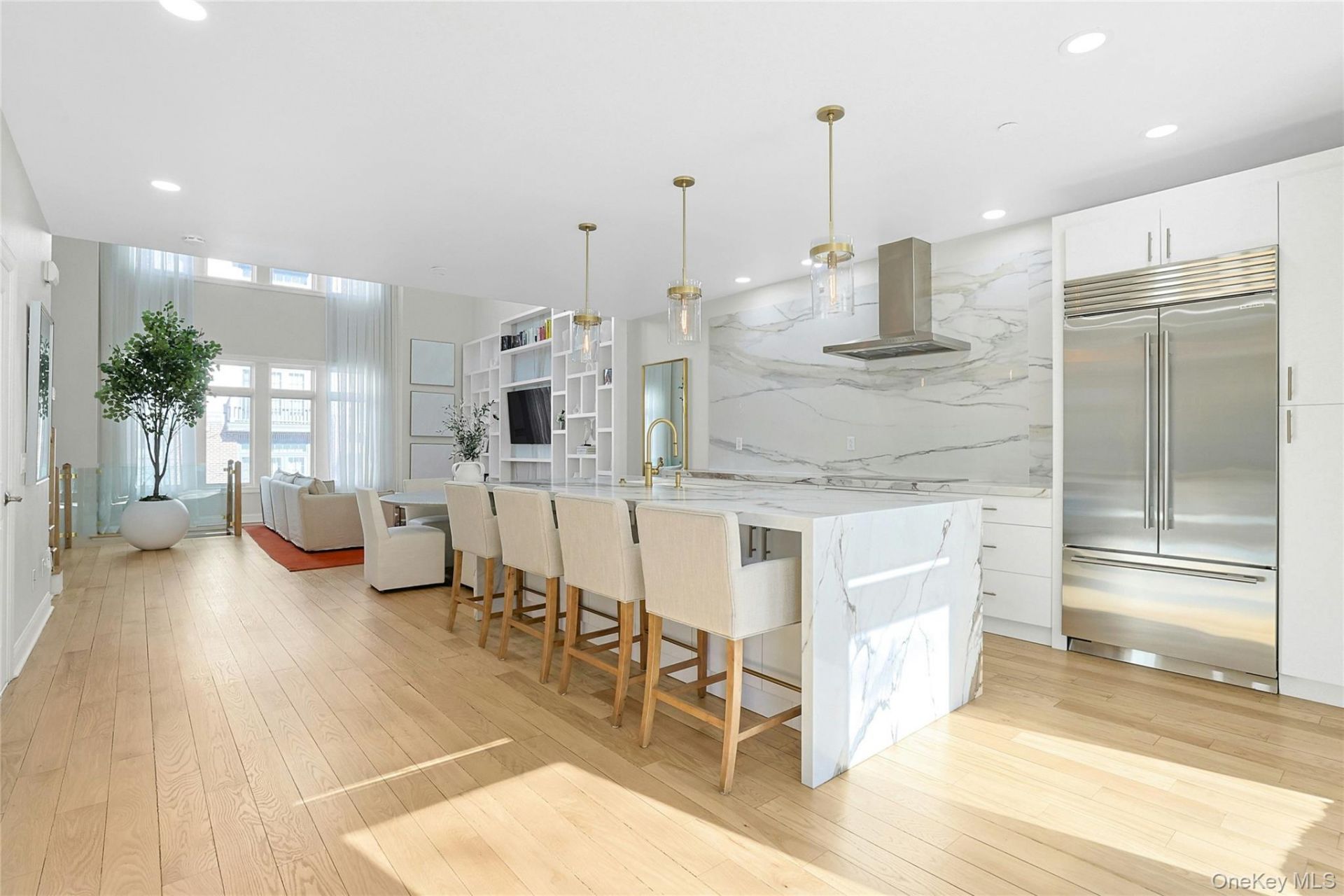 56 1st Street, Unit L4, Pelham, NY 10803 Main Photo