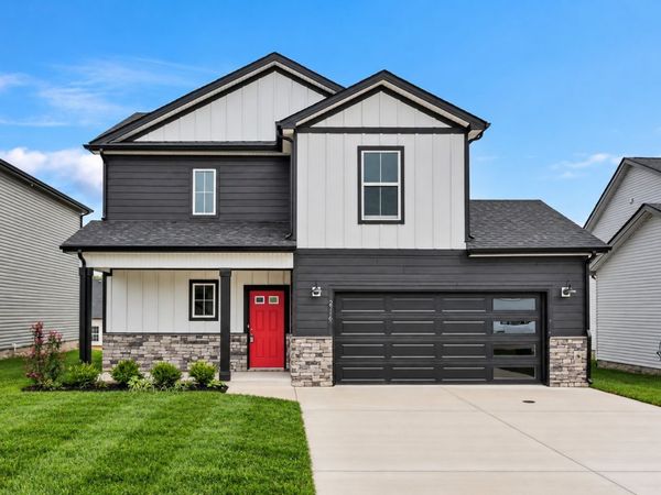 2716 Brewster Dr , Clarksville, TN 37042