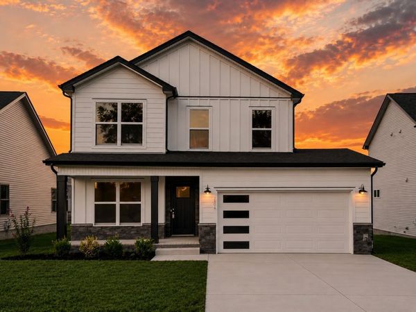 2804 Brewster Dr , Clarksville, TN 37042