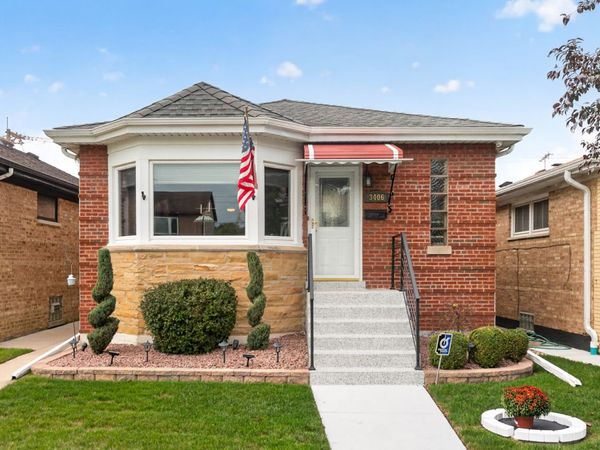 3406 N Oleander Avenue, Chicago, IL 60634