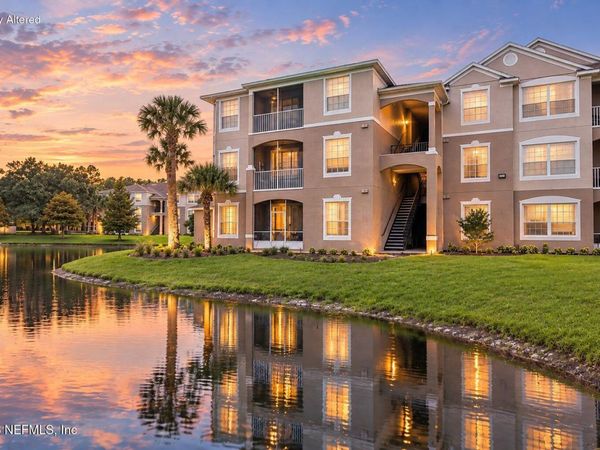 10550 BAYMEADOWS Road, Unit 913, Jacksonville, FL 32256