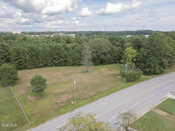 371 Bell Fork Road , Jacksonville, NC 28540