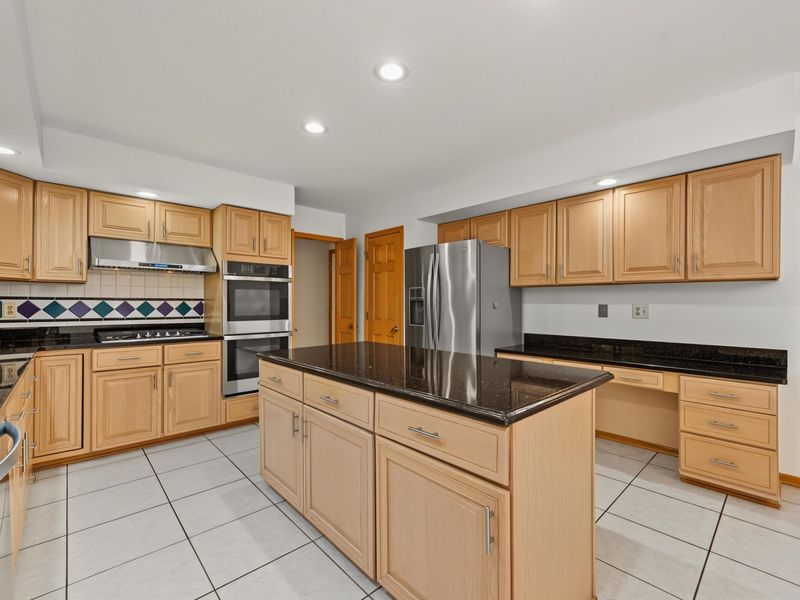 1232 Lochcarren Court, Columbus, OH 43235 Photo 17