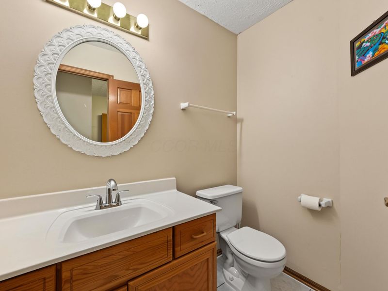 1232 Lochcarren Court, Columbus, OH 43235 Photo 28