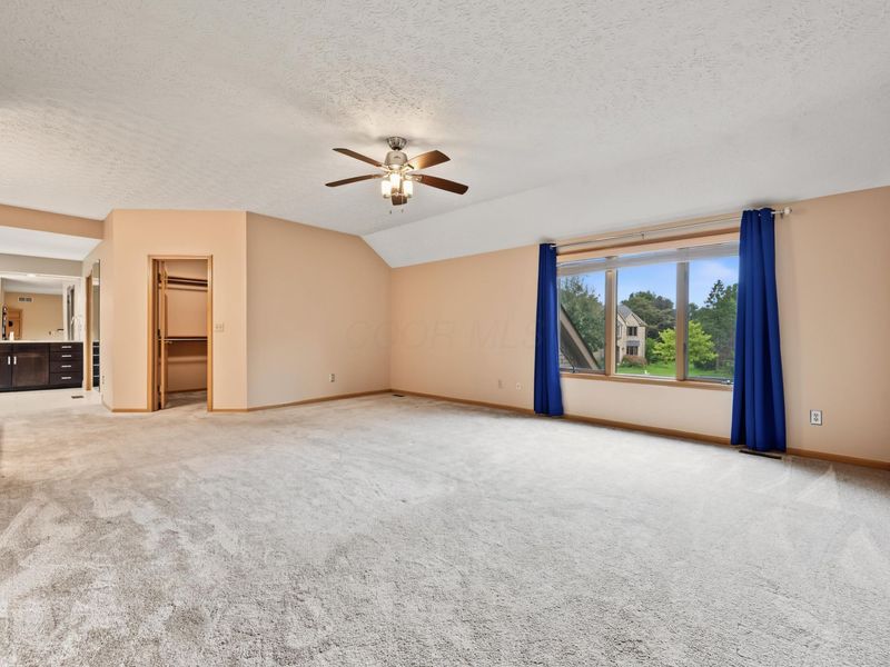 1232 Lochcarren Court, Columbus, OH 43235 Photo 32