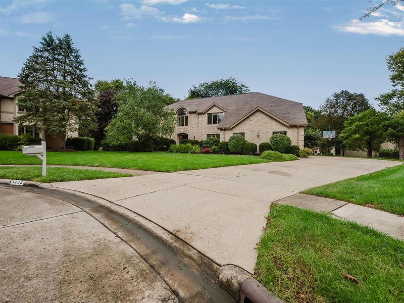 1232 Lochcarren Court, Columbus, OH 43235 Photo 76