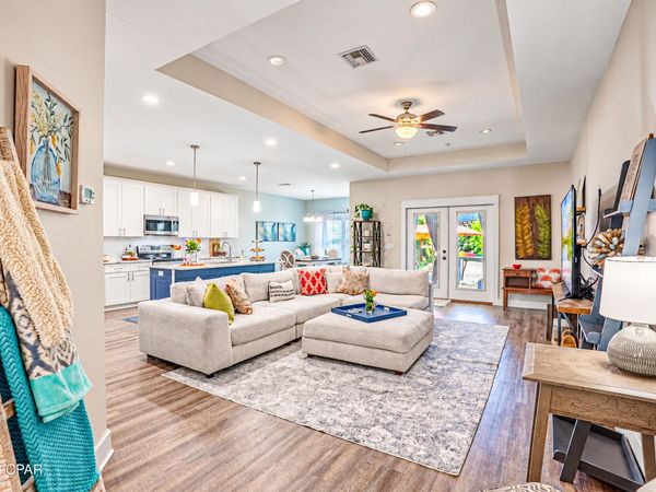 6111 Hilltop Avenue , Panama City Beach, FL 32408