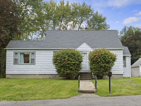 1 Clinton Avenue, Waterford, NY 12188