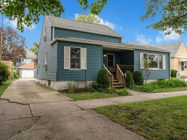 412 E Jackson Street , Morris, IL 60450