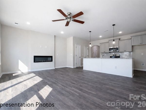 5929 Wallace Avenue , Charlotte, NC 28212