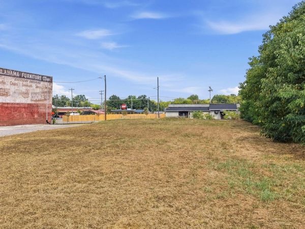 2207 Cheek Street , Chattanooga, TN 37406