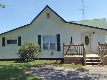1802 E Whispering Winds Road, Decker, IN 47524