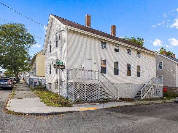 17-19 Hazard Ct, New Bedford, MA 02740