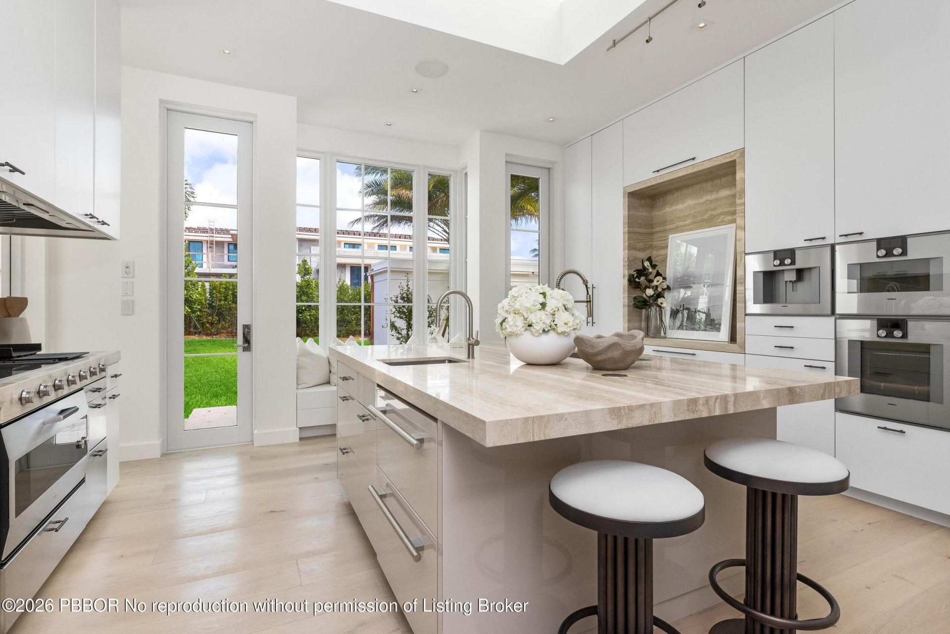 301 Plantation Road, Palm Beach, FL 33480 Photo