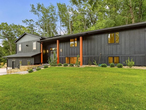 1810 Mayowood Road SW, Rochester, MN 55902