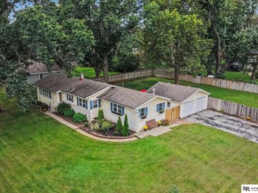 2224 N 102 Street, Omaha, NE 68134