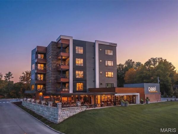 100 Quartz Knoll , Unit 501, Edwardsville, IL 62025
