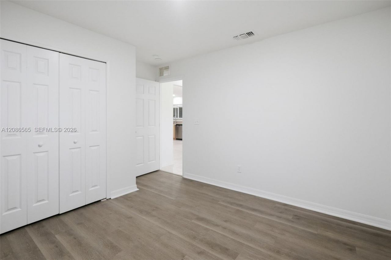 1668 SE Nancy Ln , Port Saint Lucie, FL 34983 Photo