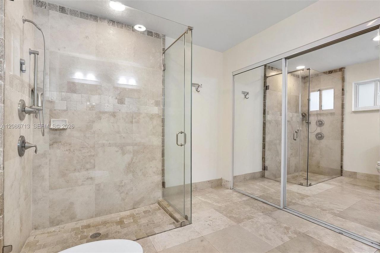 7111 Bamboo St , Miami Lakes, FL 33014 Photo