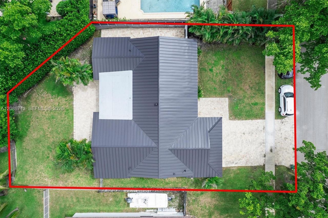 7111 Bamboo St , Miami Lakes, FL 33014 Photo