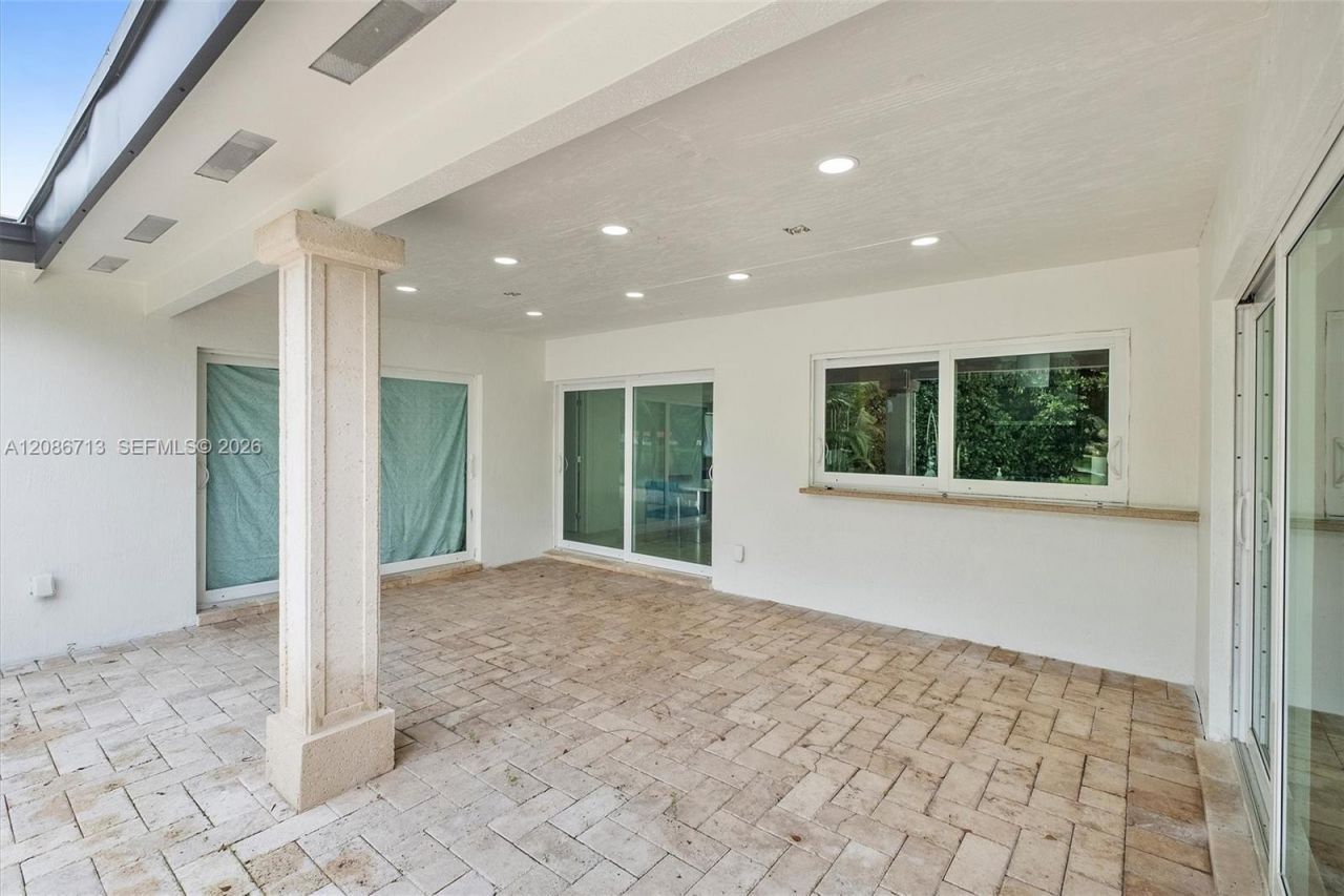 7111 Bamboo St , Miami Lakes, FL 33014 Photo