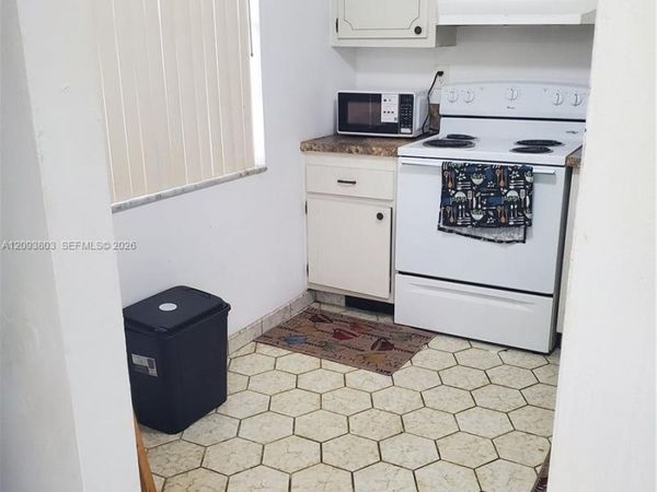 4851 NW 26th Ct, Unit 237, Lauderdale Lakes, FL 33313