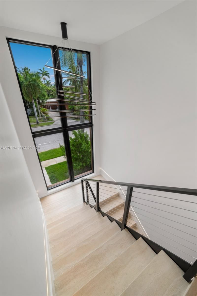 908 Tyler St , Hollywood, FL 33019 Photo