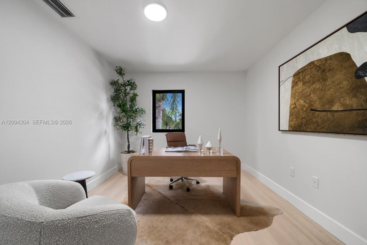 908 Tyler St , Hollywood, FL 33019 Photo