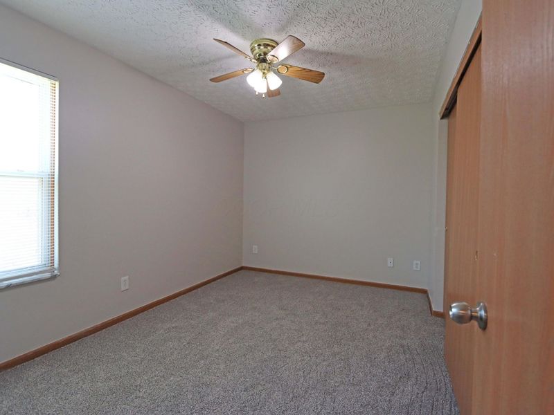 4897 Nieles Edge Drive , Columbus, OH 43232 Photo 26