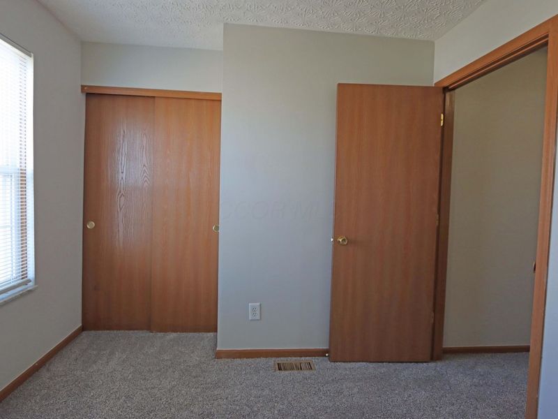 4897 Nieles Edge Drive , Columbus, OH 43232 Photo 33