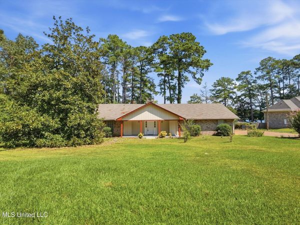 454 Cheyenne Lane, Madison, MS 39110