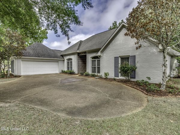 344 Indian Gate Circle, Ridgeland, MS 39157