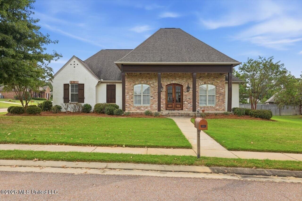 101 Esther Cove, Madison, MS 39110 Main Photo
