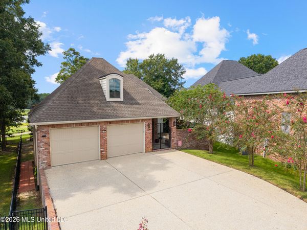 20 Sunset Hill, Hattiesburg, MS 39402