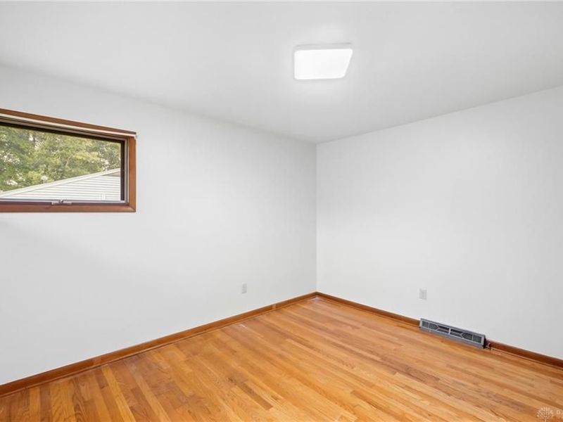 95 Lawnview Avenue, North Hampton, OH 45349 Photo 25