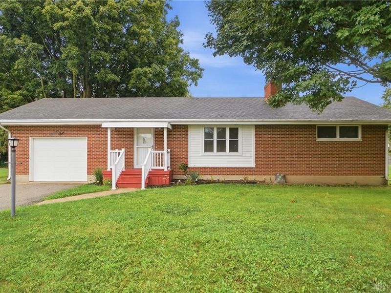 95 Lawnview Avenue, North Hampton, OH 45349 Photo 4