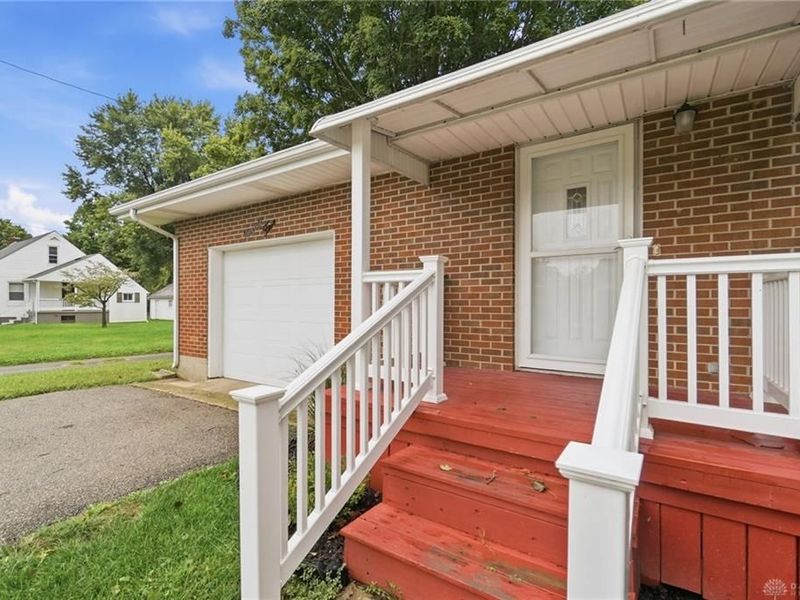 95 Lawnview Avenue, North Hampton, OH 45349 Photo 5