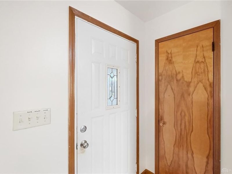 95 Lawnview Avenue, North Hampton, OH 45349 Photo 7