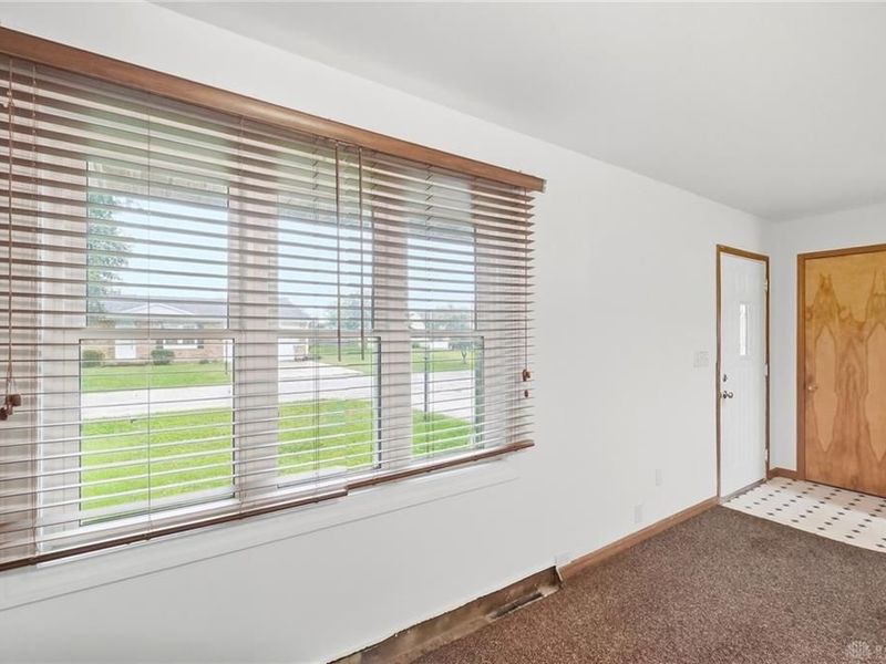 95 Lawnview Avenue, North Hampton, OH 45349 Photo 8